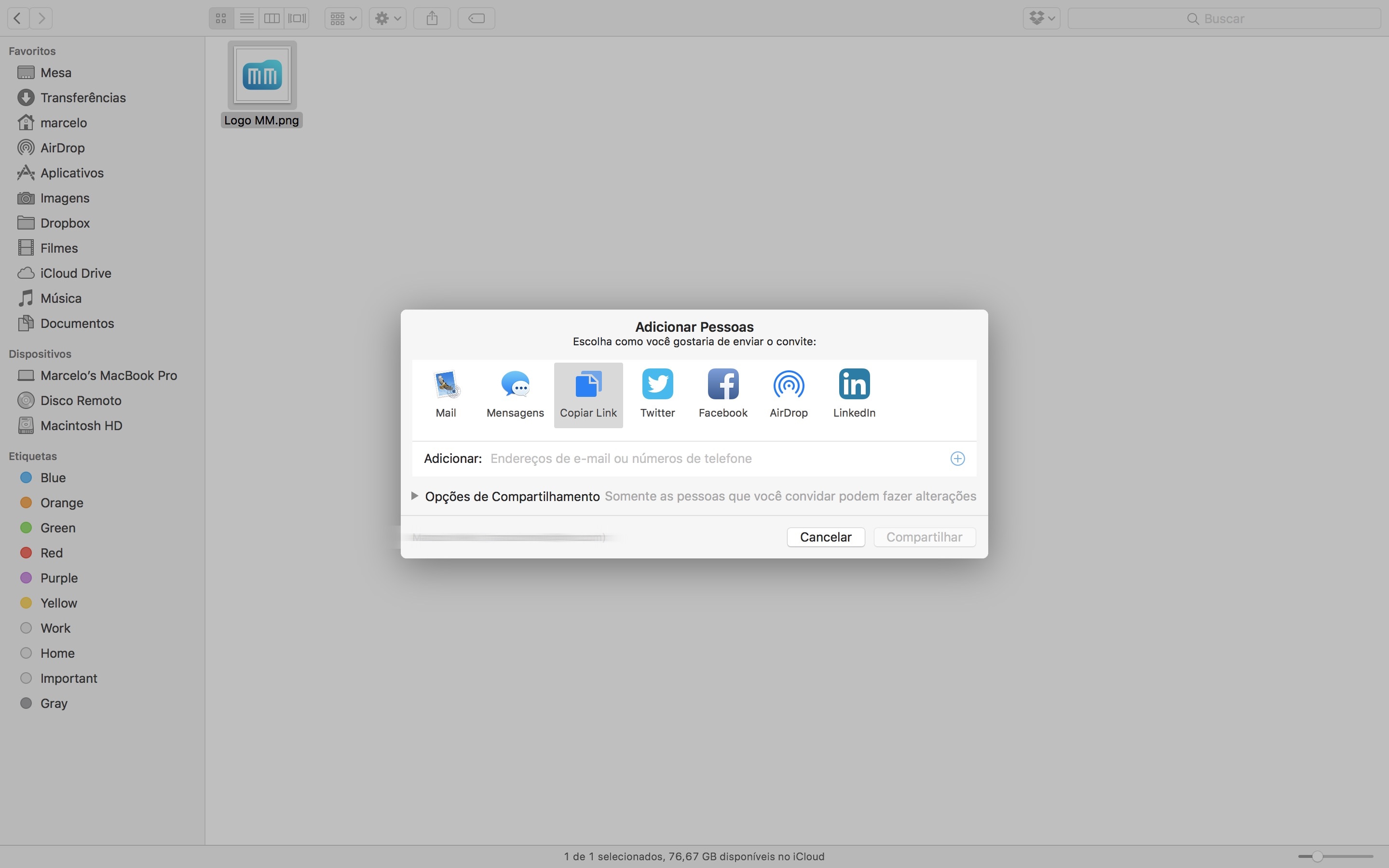 Jagage faile iCloud Drive'is macOS Finderi kaudu