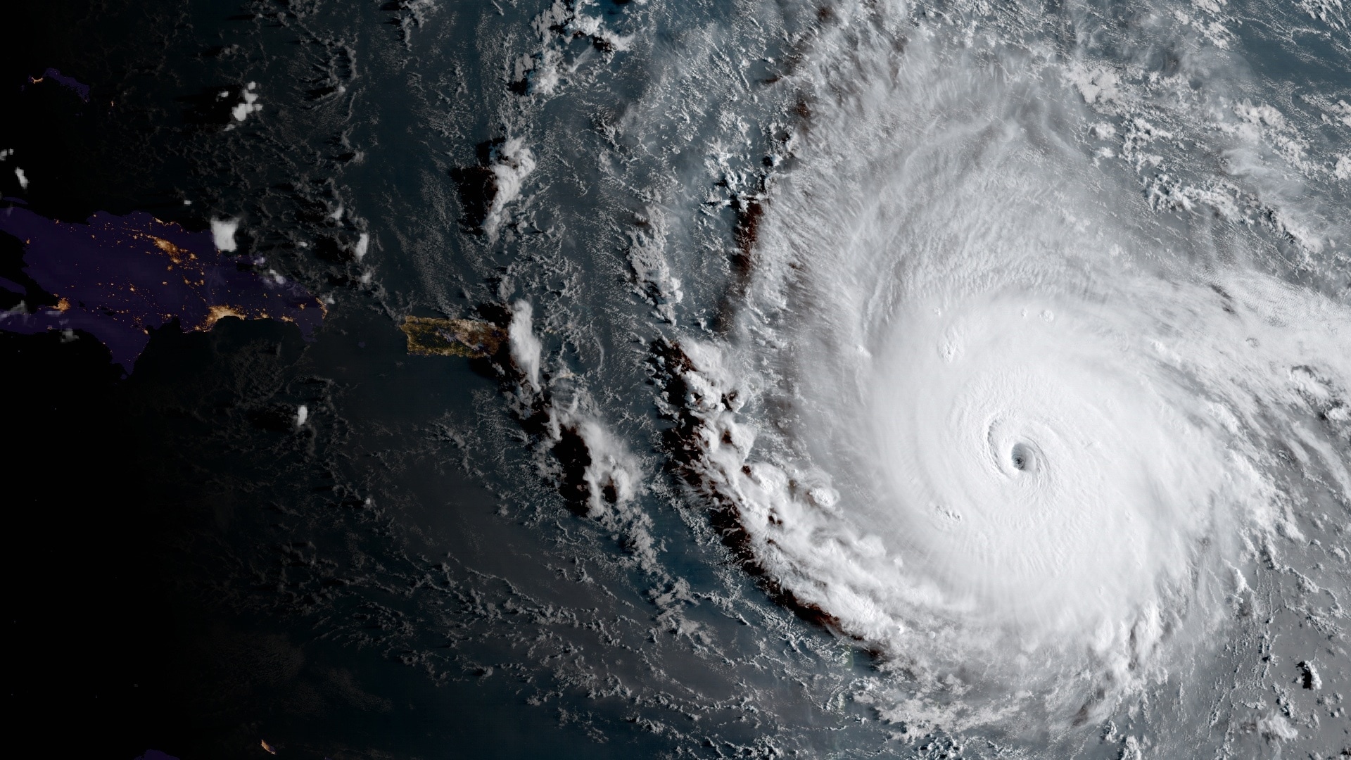 Apple annetas viis miljonit dollarit orkaanide Harvey ja Irma kannatanud inimeste abistamiseks ja nende abistamiseks