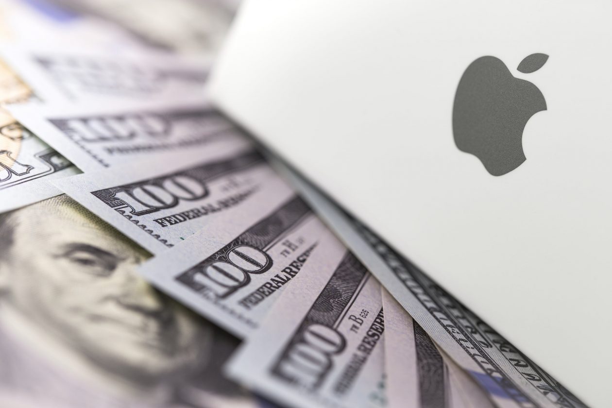 Apple'i aktsiatel on veel üks tugev kasu; ettevõtte väärtus on nüüd 1,03 triljonit dollarit