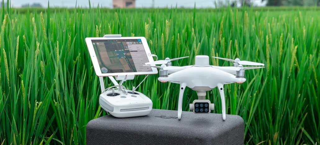 DJI kuulutas välja põllumajanduses täpseks analüüsiks mõeldud drooni P4 Multispectral