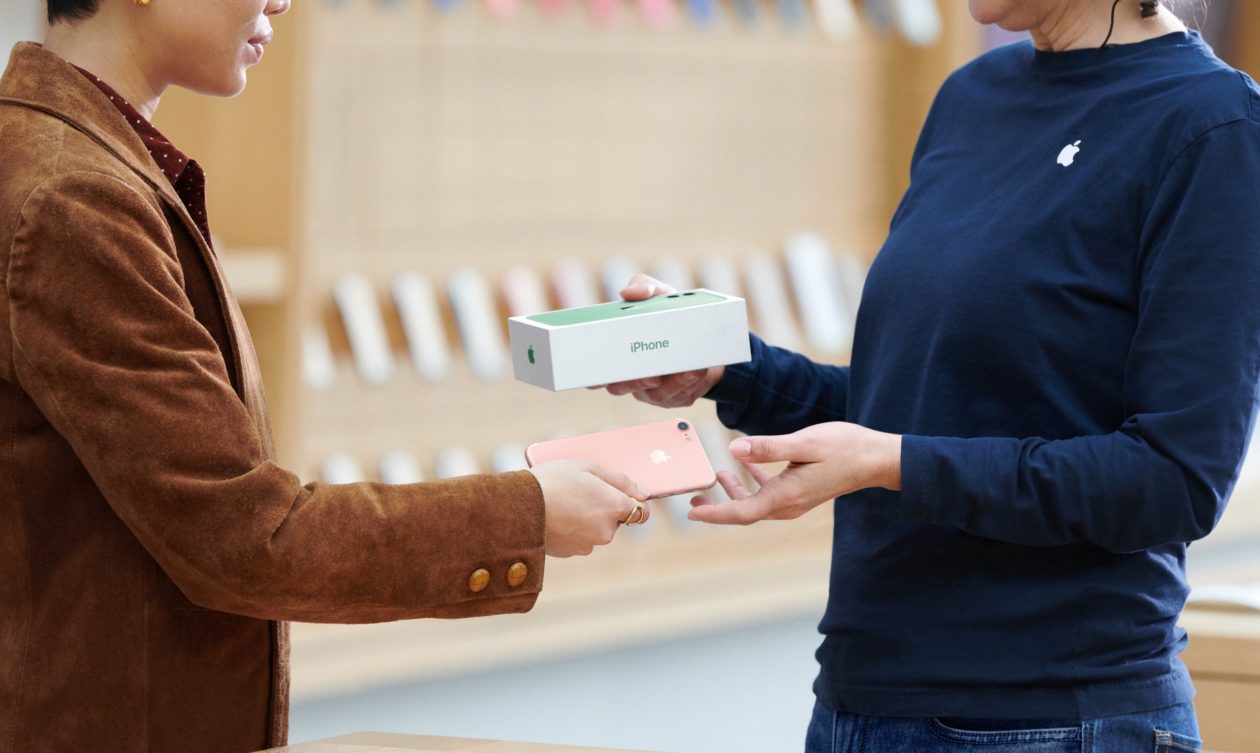Enam kui 30% inimestest, kes ostavad Apple'i poest uue iPhone'i, taaskasutavad oma vanu seadmeid -
