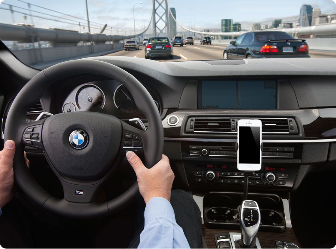 Kuulujutt: Apple soovib integreerida Maps ja Siri autosse ning teeb ettepaneku muuta autokonsool ümber