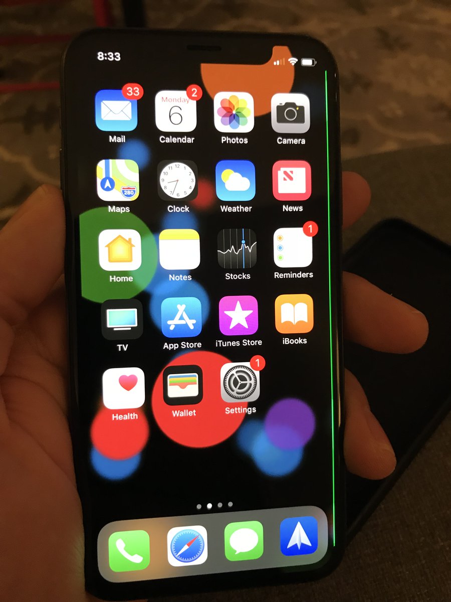 Mõned iPhone Xi omanikud teatavad oma seadme ekraanil kummalistest rohelistest joontest -