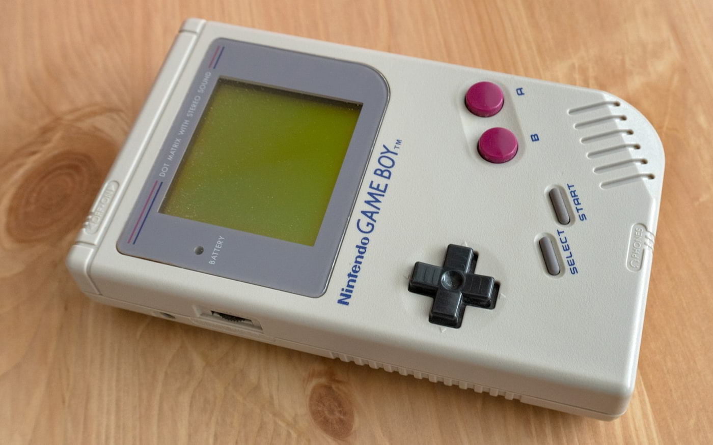 Nintendo austab teie teenust, saates 95-aastasele naisele uue Game Boy