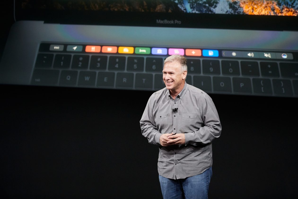 Phil Schiller rääkis suures intervjuus uue MacBook Pro vaidlustest