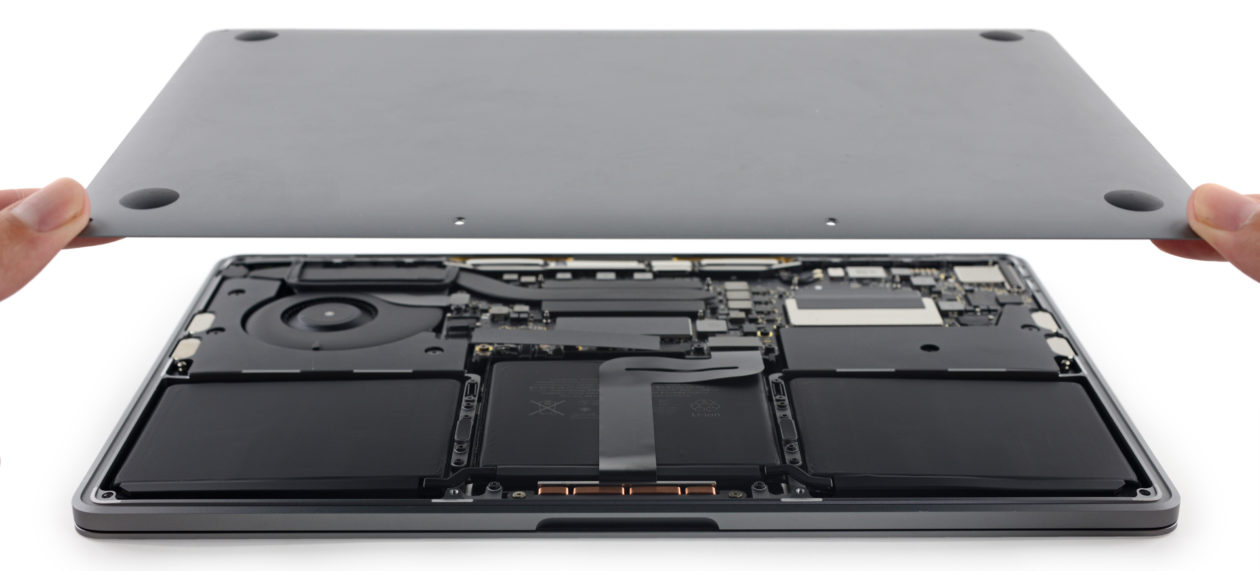 Uus MacBook Pro läheb läbi iFixiti kätega: veelgi vähem parandatav, kuid vähemalt on sellel ajaloo kiireim SSD.