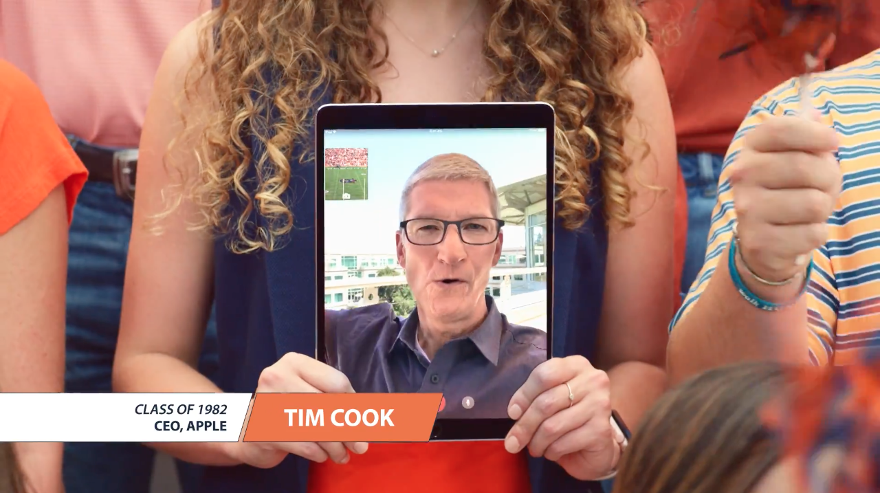 Vaata: Tim Cook ilmub ülikooli, kus ta lõpetas, reklaamides üllatav