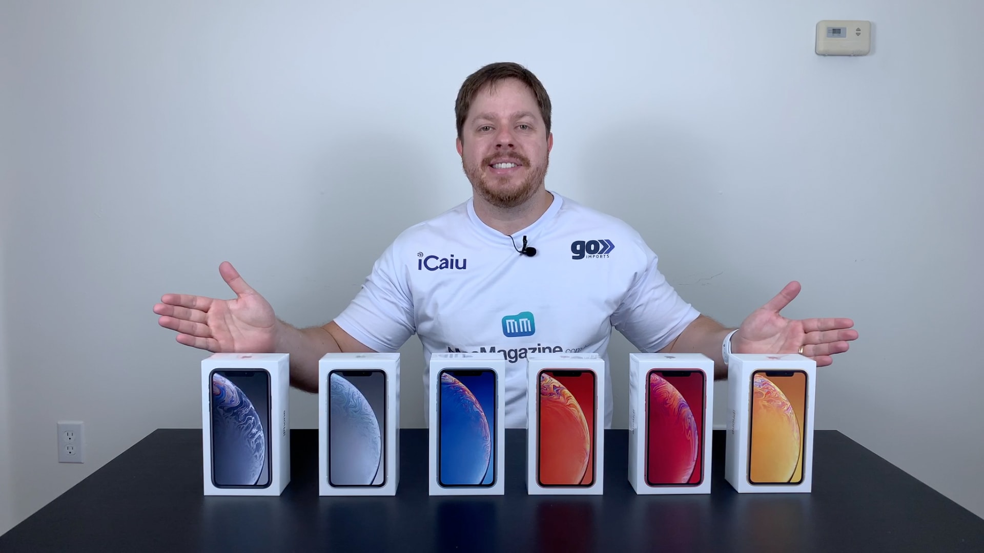 Video: iPhone XR unboxing - kõik värvid!