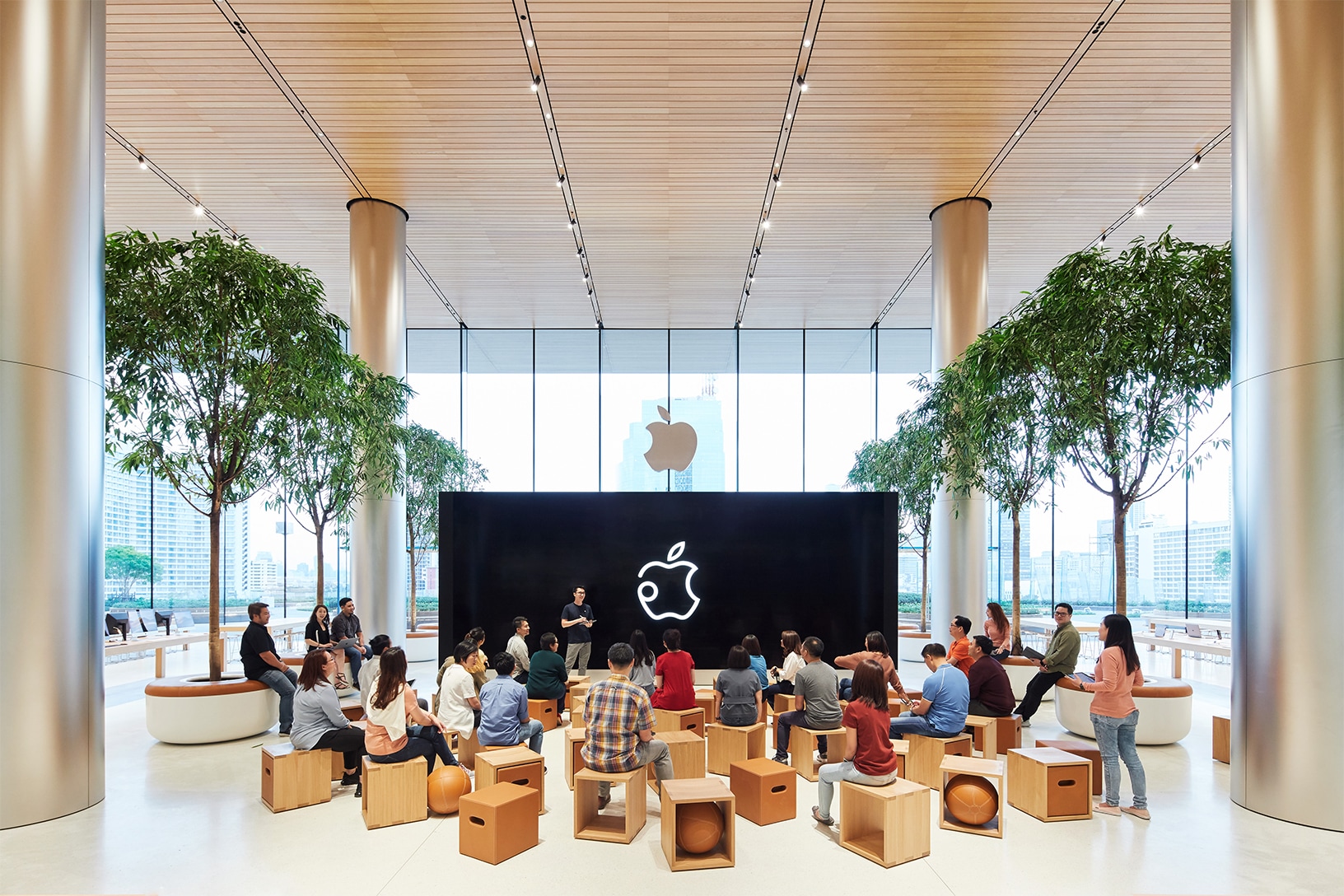 Endine Apple Store'i juht räägib, kuidas ettevõte lõpetas jaemüügis uuendused