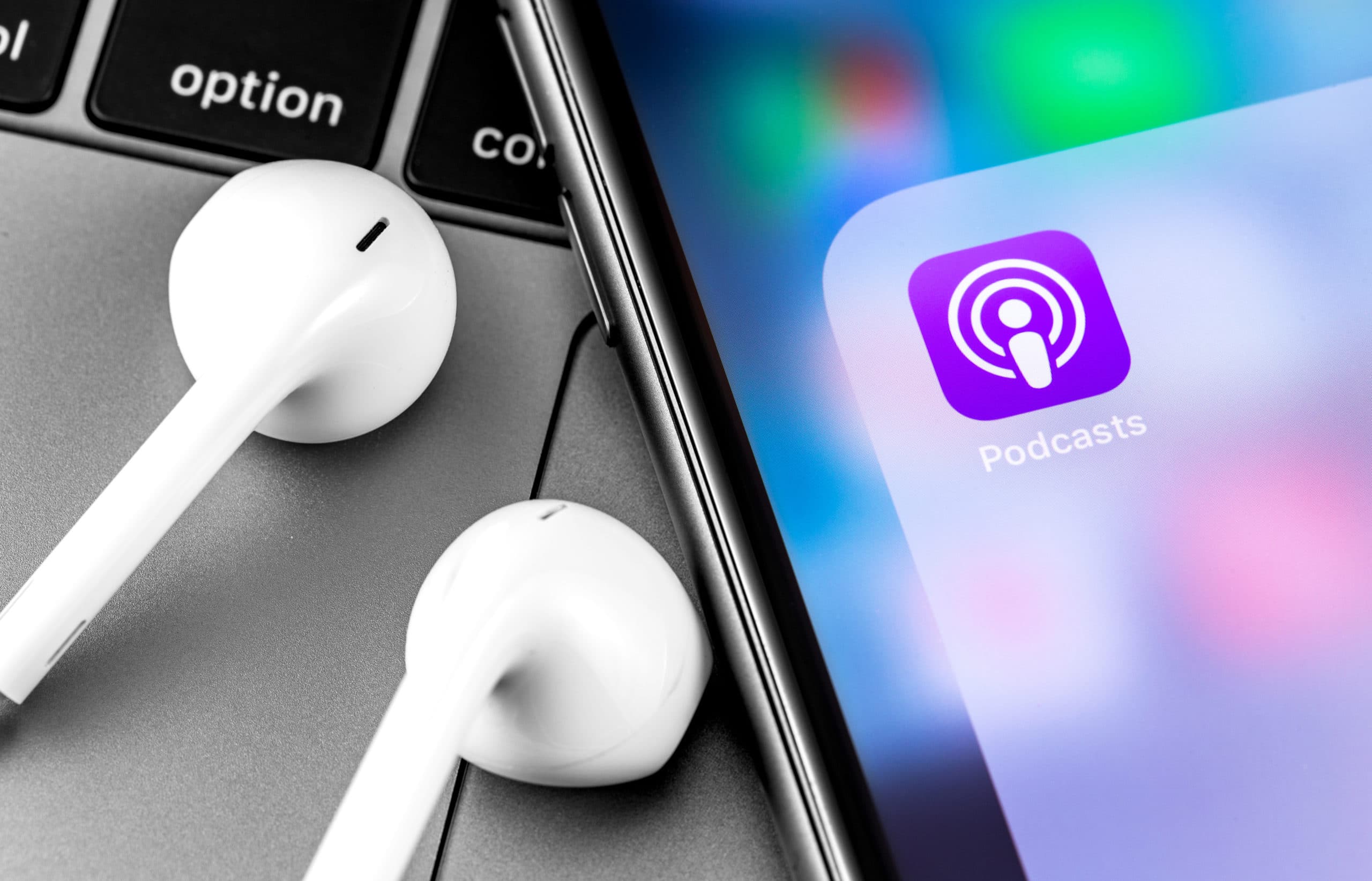 Apple soovib sarja avaldamiseks suurendada podcastide tootmist;  Filmis "Väike hääl" on debüütkuupäev