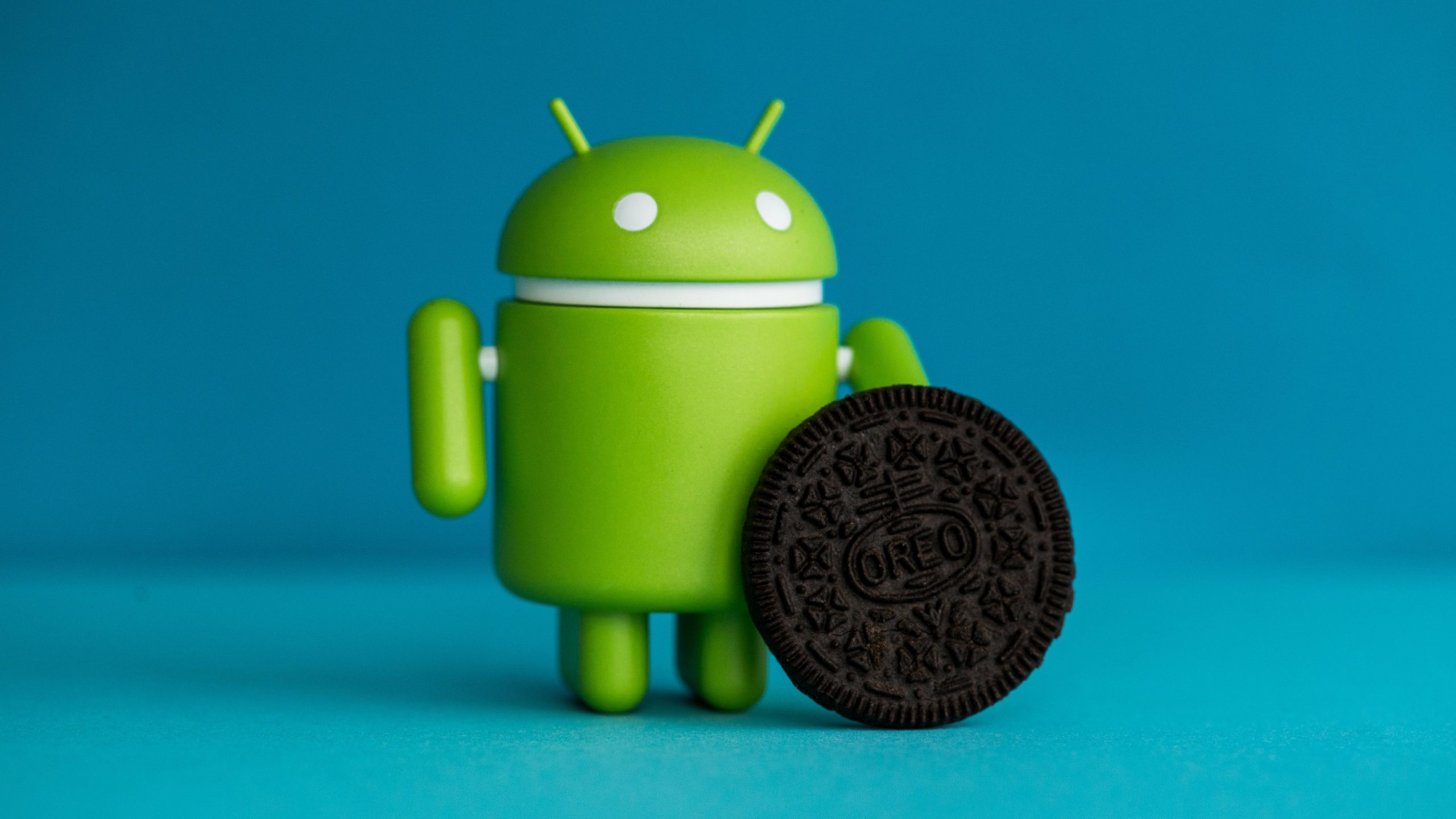 Android 8.0 on saadaval Pixeli ja Nexuse mudelitele.  Vaadake, kuidas installida