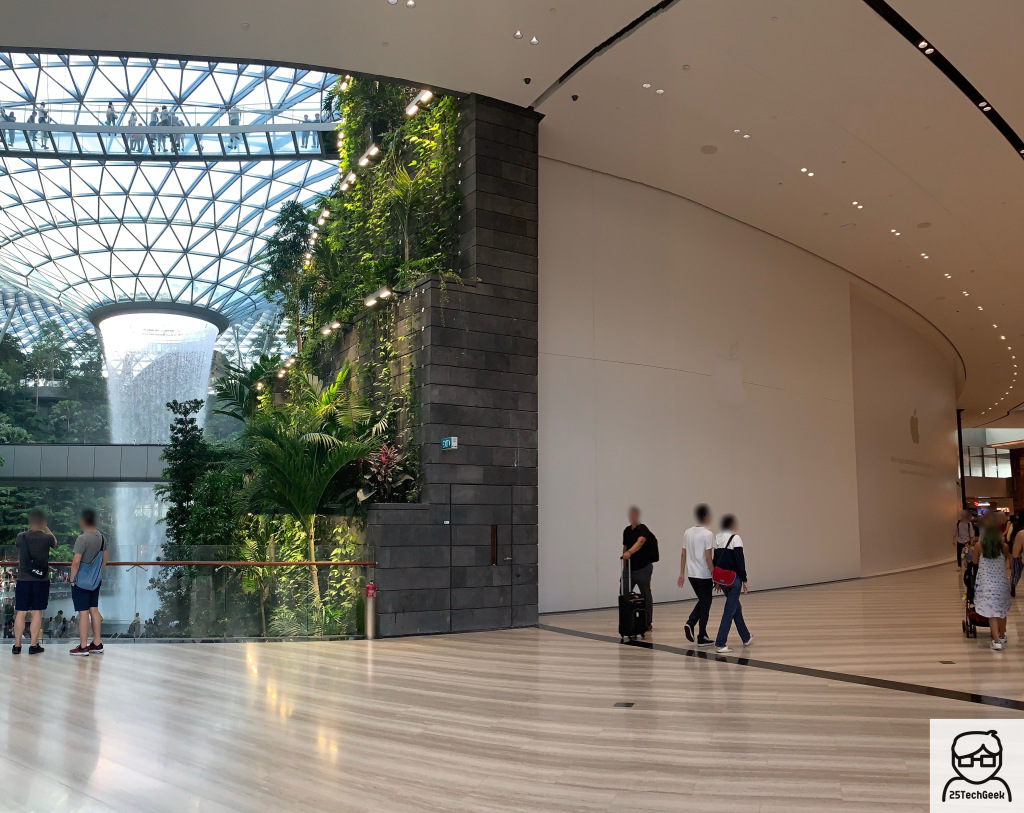 Apple avab uued kauplused Singapuris ja Nashville'is;  Bondi ristmiku renoveerimine on lõpule viidud