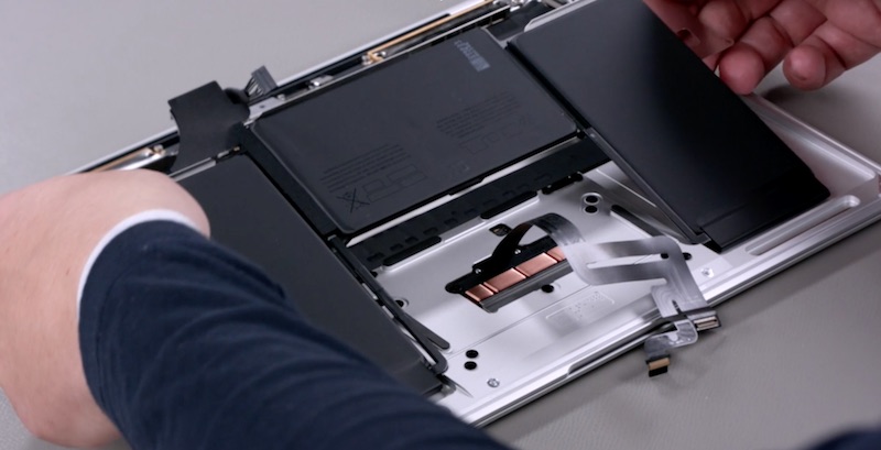 Apple hõlbustab uue MacBooks Airi aku vahetamist