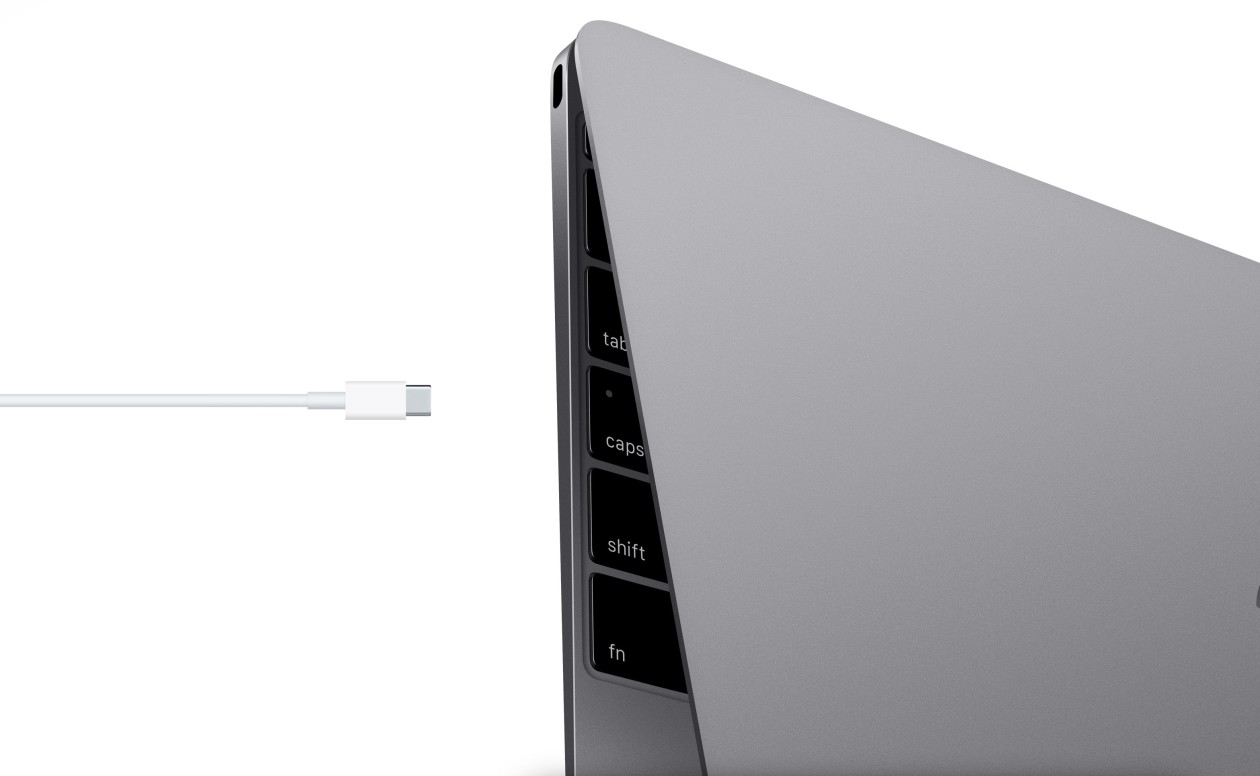 USB-C kaabliga MacBook